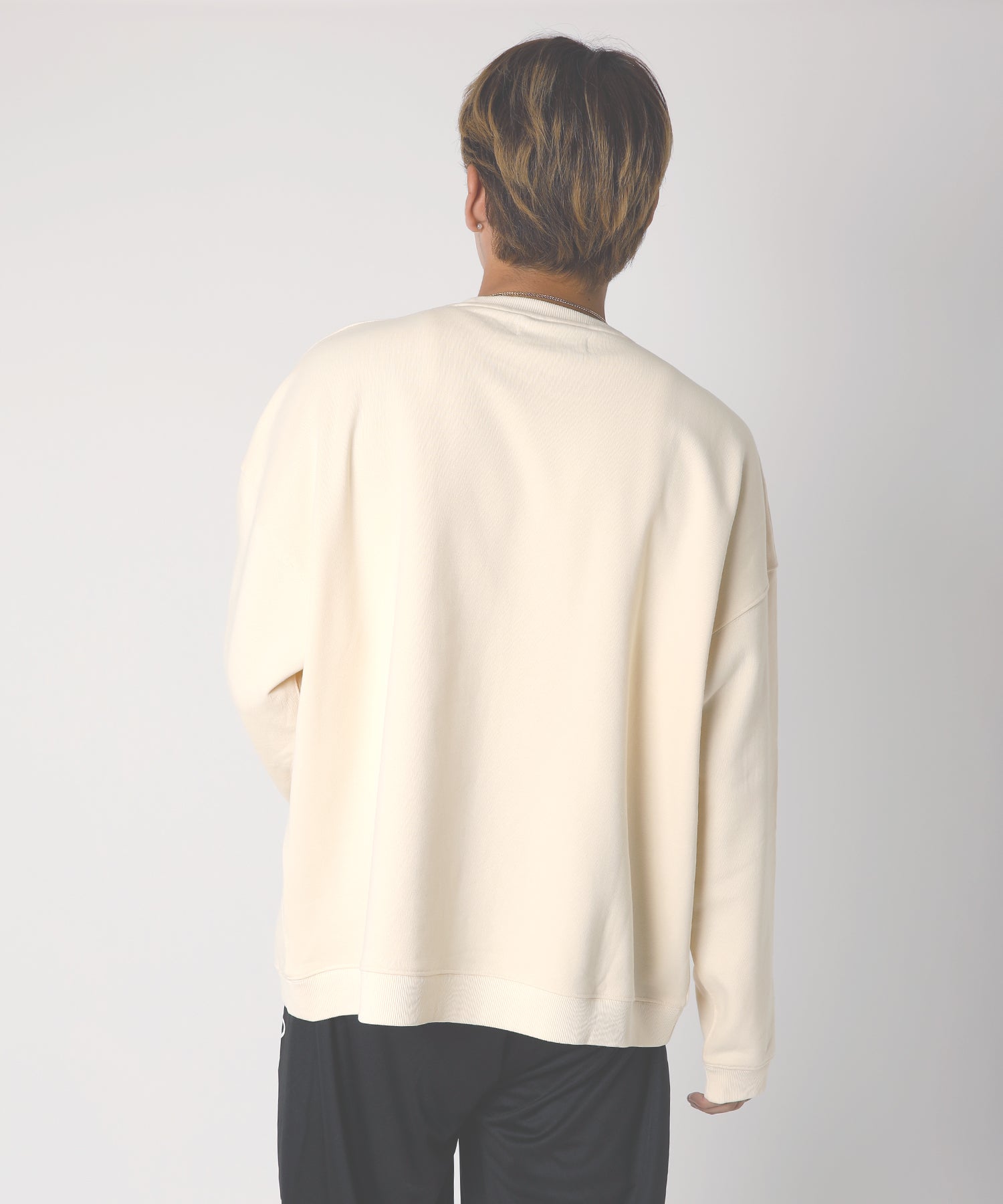Multi-Pocket Sweat