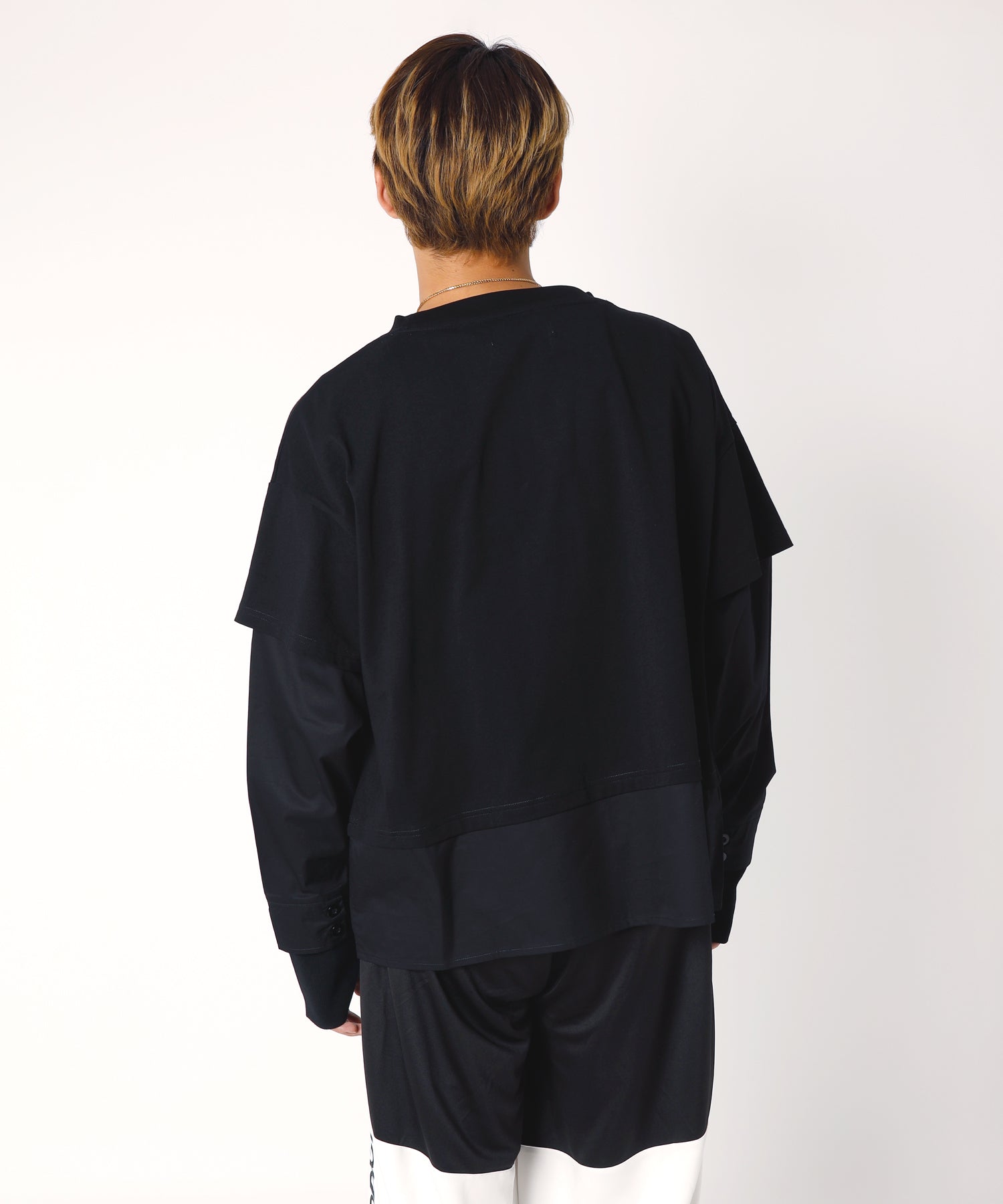 Thumb Hole Layered Cut&Sew
